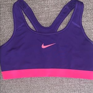 NIKE DRI-FIT Sports Bra